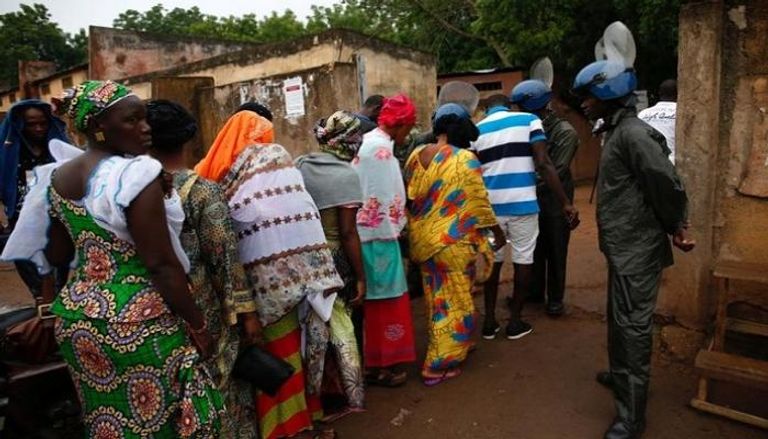 انتخابات سابقة في مالي - رويترز 