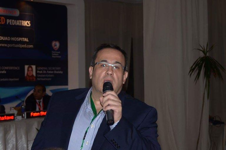 الطبيب المصري أحمد عبده اللواح، وكان يعمل أستاذاً للتحاليل الطبية بجامعة الأزهر