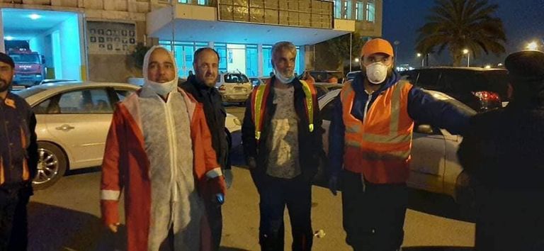 رئيس الحكومة الليبية ورئيس الأركان خلال افتتاح مستشفى كمقر للحجر الصحي