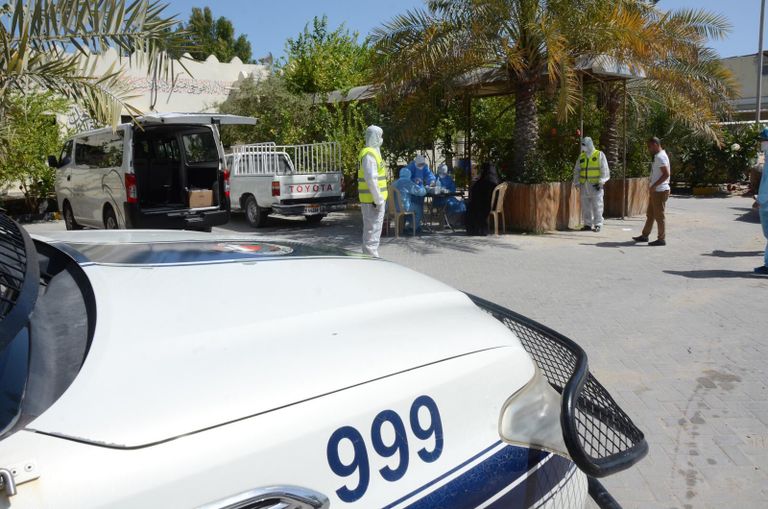 الحملات الميدانية لوزارة الصحة البحرينية للكشف عن كورونا