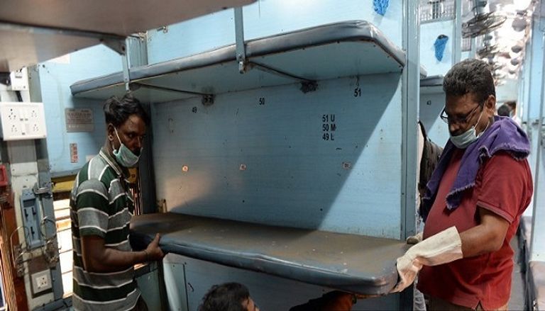 الهند تحول عربات القطارات إلى مستشفيات لمواجهة كورونا