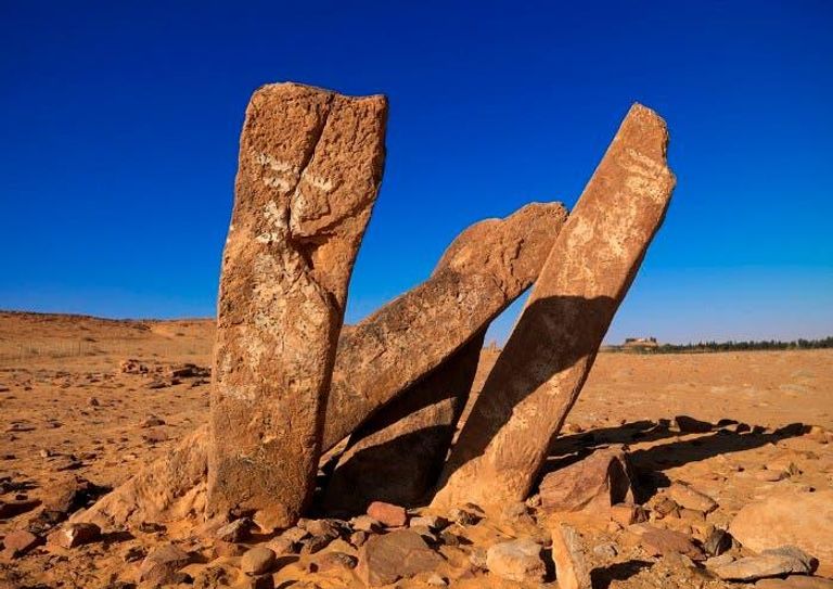 موقع أعمدة الرجاجيل الأثري في منطقة الجوف