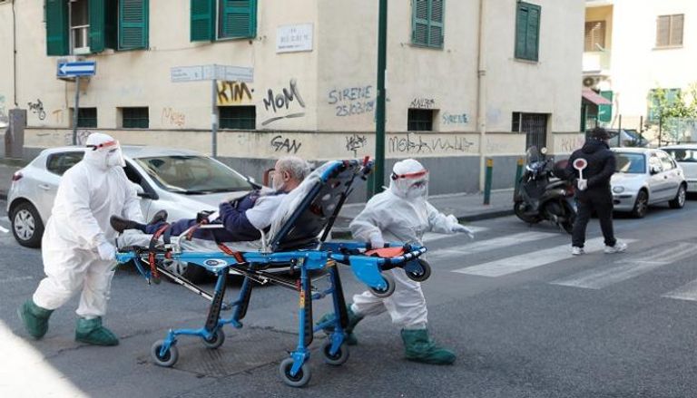 إيطاليا تسجل 4668 إصابة جديدة بكورونا