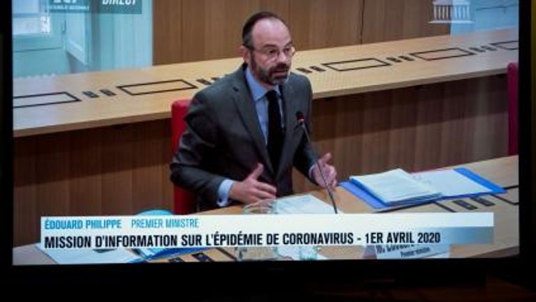 فليب خلال جلسة الاستجواب رئيس وزراء فرنسا ووزير الصحة خلال الاستجواب أمام البرلمان