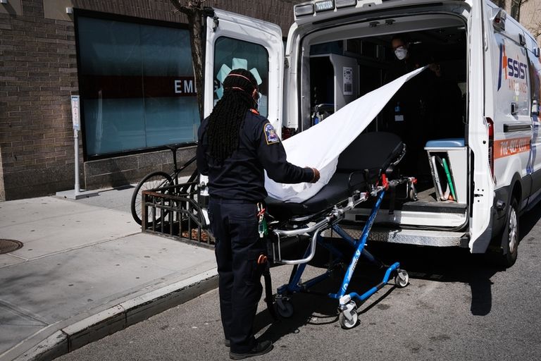 حصيلة ضحايا كورونا في العالم تقترب من المليون