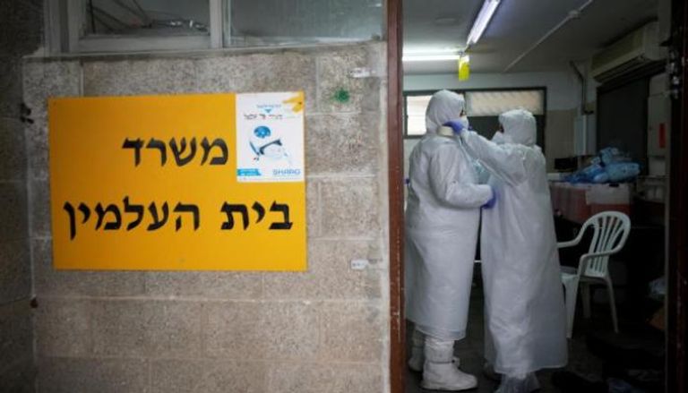 ارتفاع في عدد الإصابات بفيروس كورونا بإسرائيل