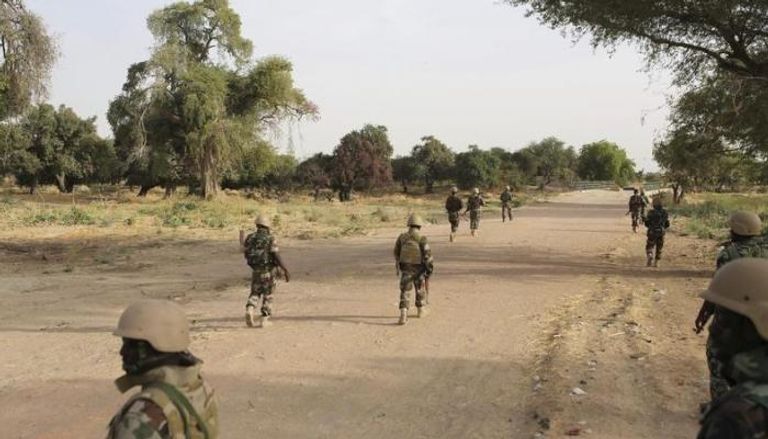 جنود من جيش النيجر في إحدى المواجهات - رويترز 