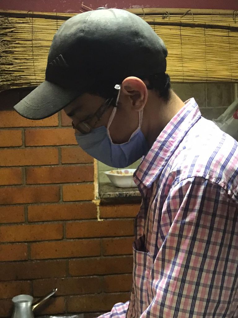 مطعم مصري يدعم الأطقم الطبية بوجبات مجانية