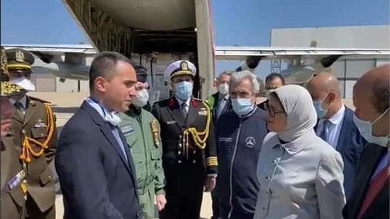 وزير الخارجية الإيطالي يستقبل وزيرة الصحة المصرية