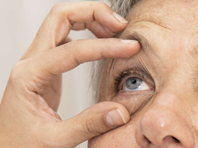 مشاكل الرؤية لدى المسنين
