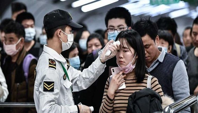 إجراء اختبارات طبية بأحد مطارات الصين