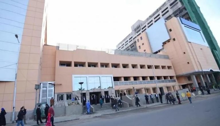 معهد الأورام بالقاهرة سجل إصابات بكورونا