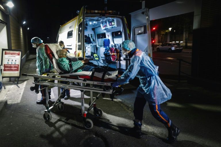 الطواقم الطبية قد تتعرض لمشاكل نفسية جراء تفشي كورونا