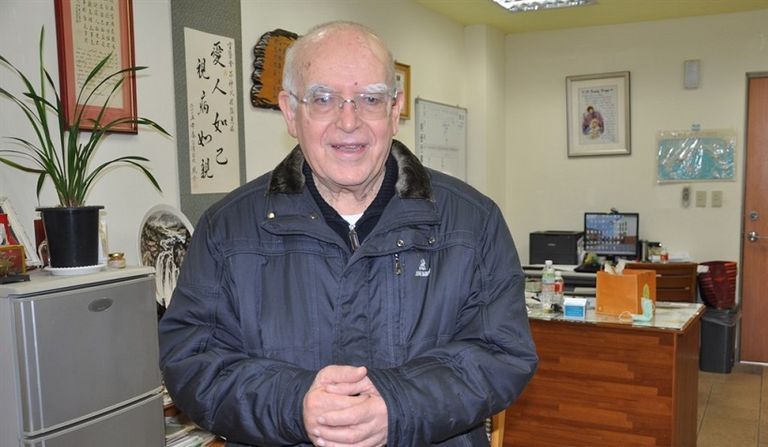 مواطنون يتبرعون بالأموال والأقنعة الواقية لإيطاليا في تايوان