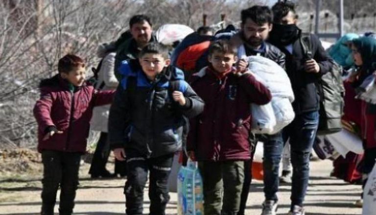 مهاجرون على الحدود اليونانية - التركية