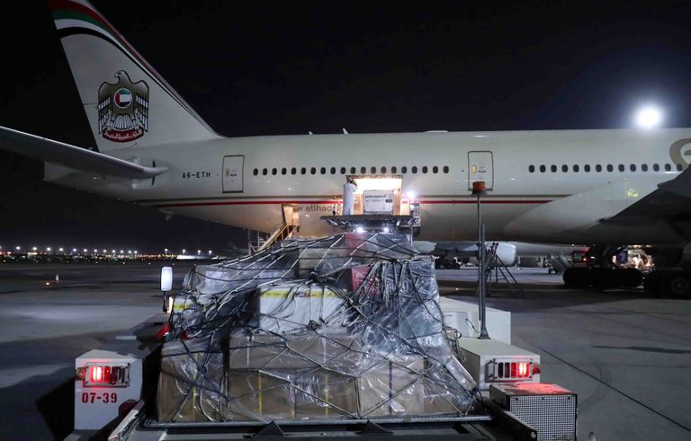 جانب من المساعدات الإماراتية إلى كولومبيا