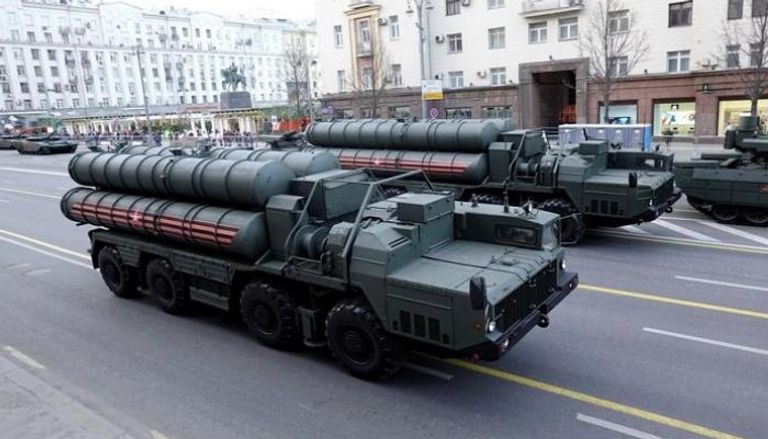 عرض عسكري لصواريخ روسية في موسكو - رويترز
