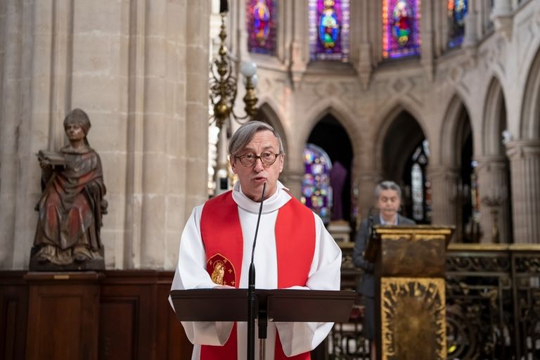 حريق كاتدرائية نوتردام