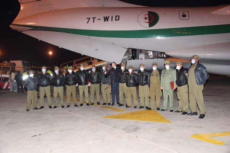 طاقم الطائرتان العسكريتان مسعفون في مستشفى القطار بالجزائر العاصمة