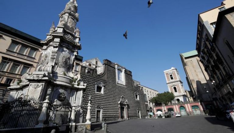 شوارع إيطاليا خلت من المارة على وقع انتشار فيروس كورونا 