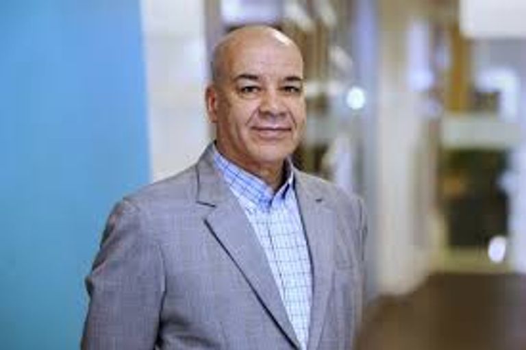 دفن إحدى ضحايا كورونا في إيران - أرشيفية