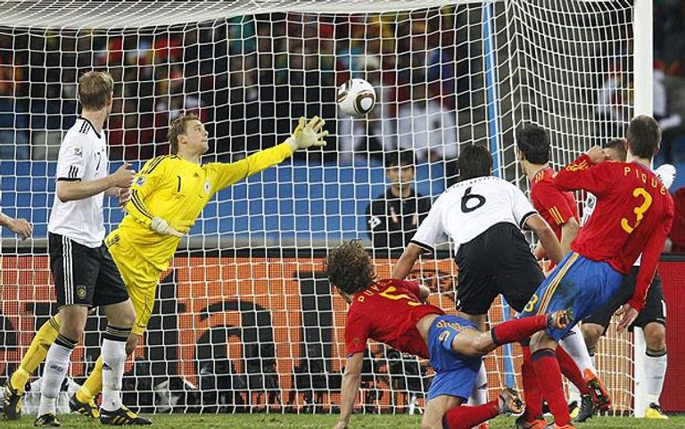 هدف بويول في ألمانيا كارليس بويول