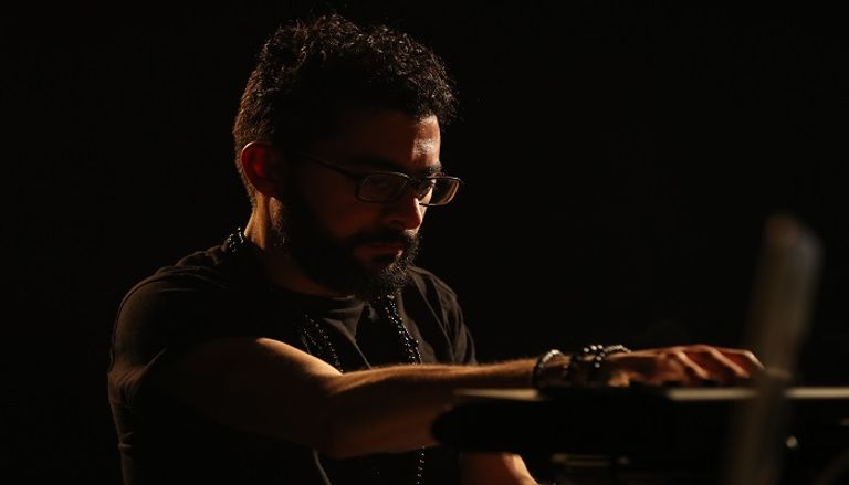 أعمال فنية تتيحها المورد لجمهور الفن مجانا عبر الإنترنت