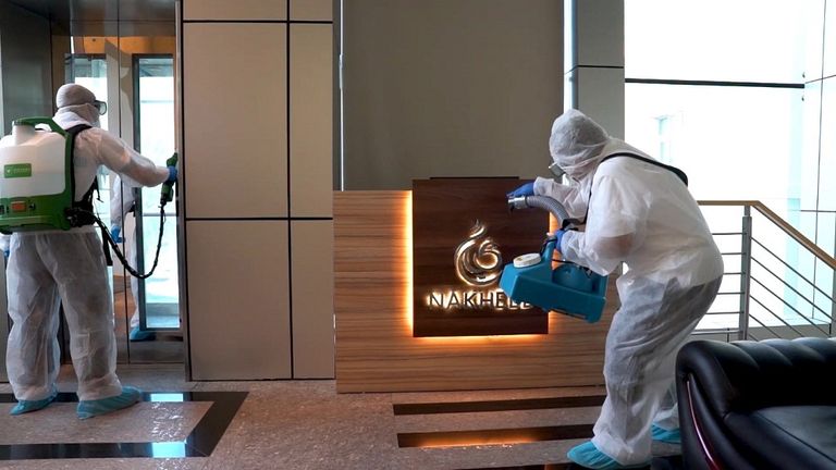 الحملة الوطنية للتعقيم بالإمارات شملت الشوارع والأماكن العامة والنقل