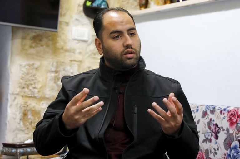 المؤذن فراس القزاز