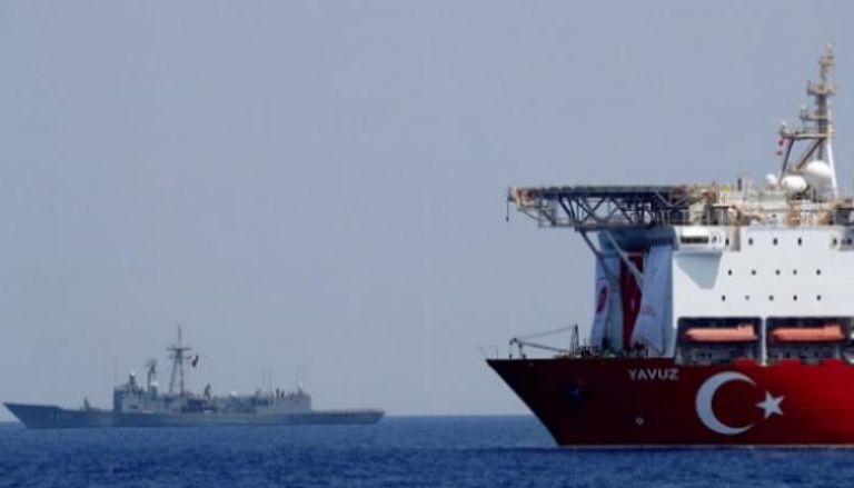سفينة تنقيب تركية تنتهك السيادة بالمياه الإقليمية لقبرص