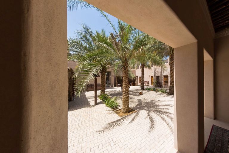 جانب من معروضات متحف الشارقة