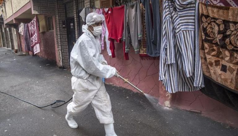 المغرب يواصل عمليات التعقيم ضد فيروس كورونا