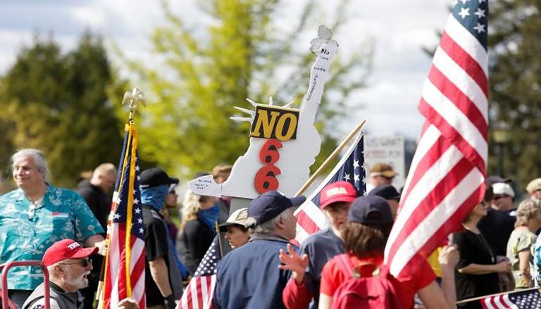 جانب من الاحتجاجات أمام الكونجرس في واشنطن