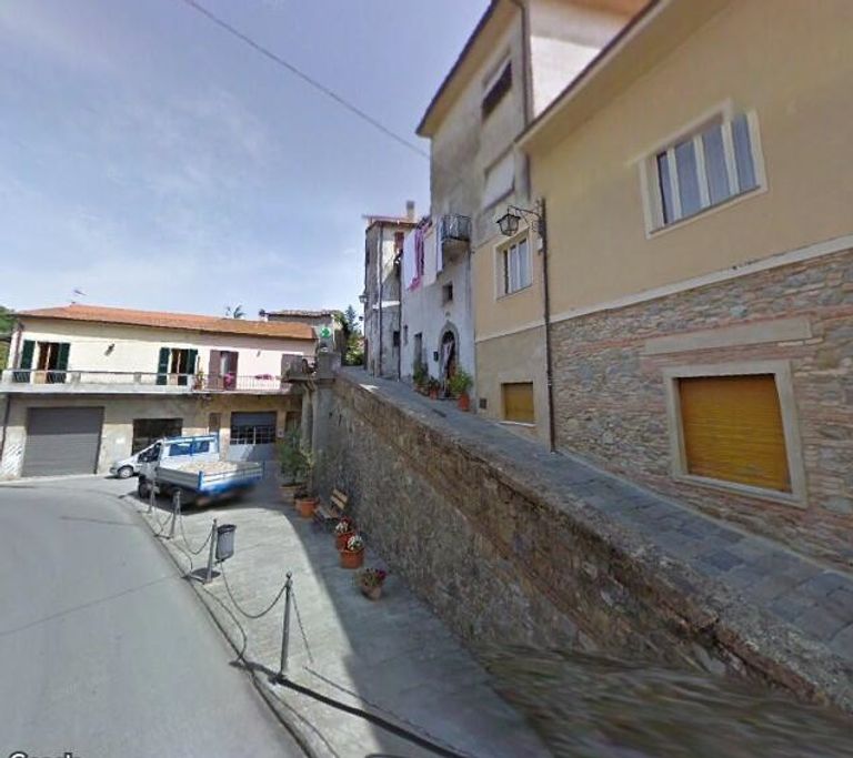 صورة أرشيفية لإحدى الصيدليات الإيطالية