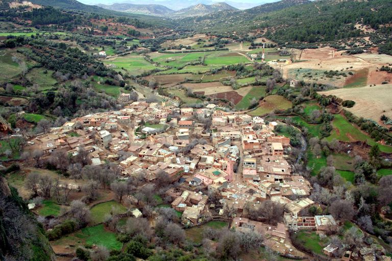 مدينة إفران المغربية المصممة على الطراز الأوروبي