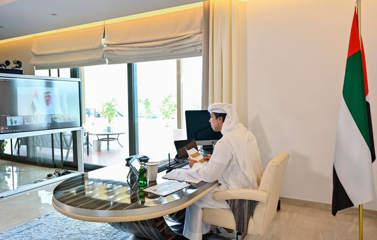 الشيخ حمدان بن راشد آل مكتوم نائب حاكم دبي وزير المالية