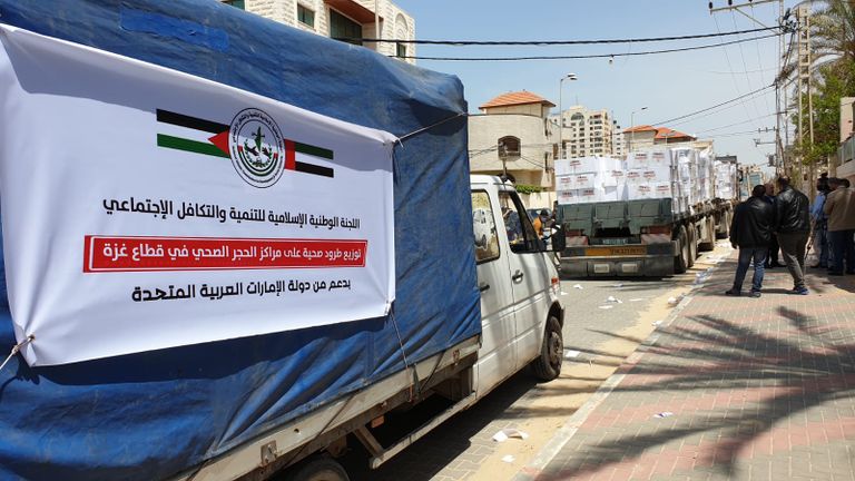 المساعدات الإماراتية