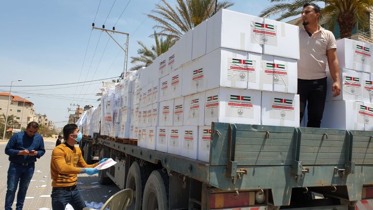 المساعدات الإماراتية