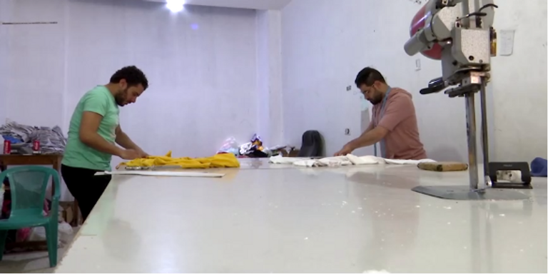 فانوس رمضان يضيء قمصان الأطفال