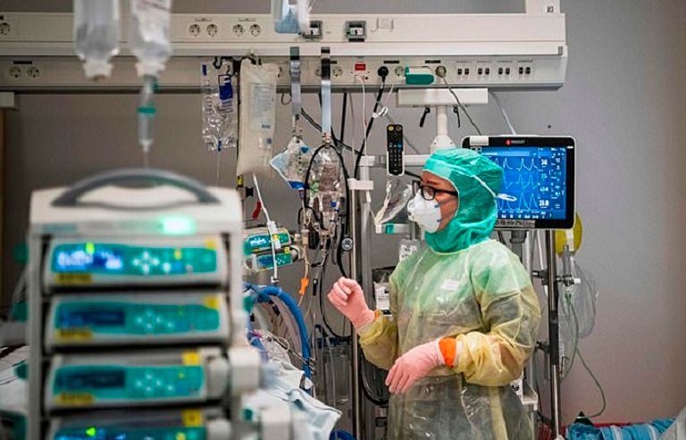 السويد ترفض تطبيق الإغلاق رغم ارتفاع وفيات كورونا