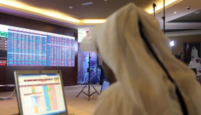 بورصة قطر تواصل التراجع