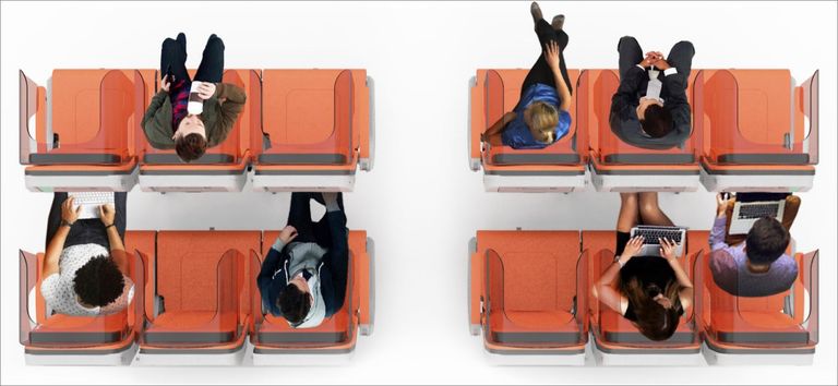 مقاعد Janus الإيطالية 