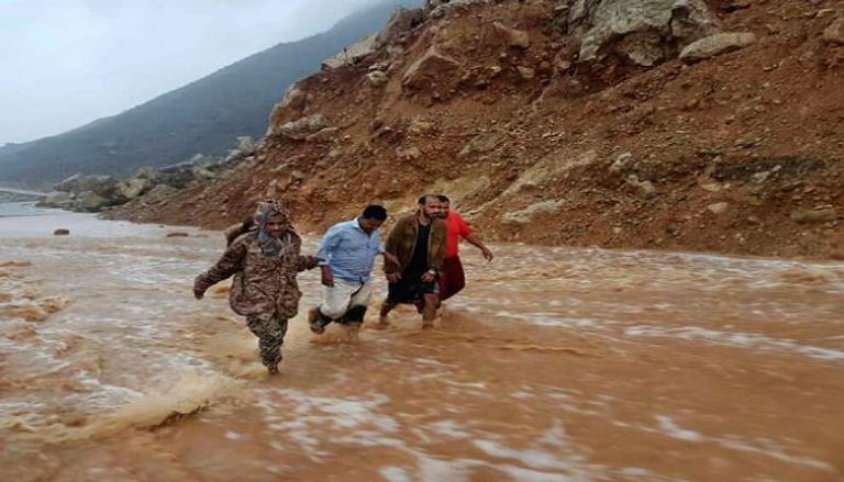 آثار السيول في عدن