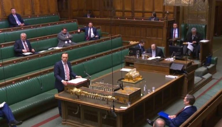 وزير الصحة البريطاني مات هانكوك يلقي كلمة في مجلس العموم بلندن