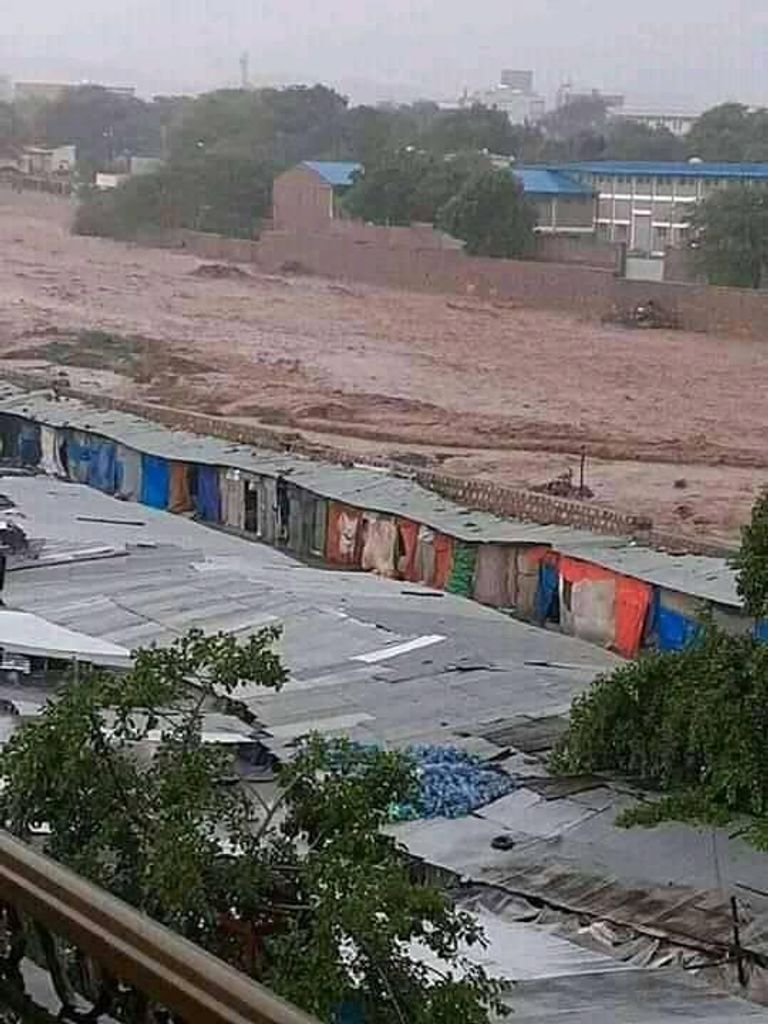 آثار الفيضانات في مدينة دريدوا