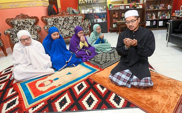 مسلمو إيطاليا يعيشون أجواء رمضان رغم كورونا