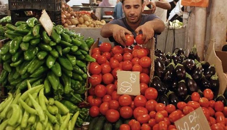 حكومة الجزائر تؤكد وفرة المعروض من الخضراوات والفواكه
