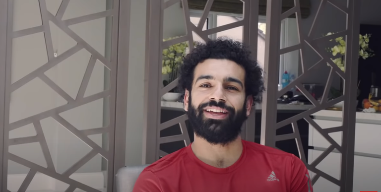 محمد صلاح لاعب ليفربول