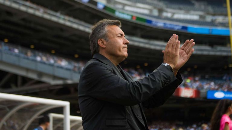 بيب جوارديولا - مدرب مانشسر سيتي