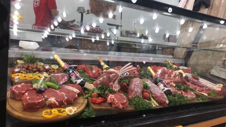 سلع وخضراوات بالأسواق الليبية سلع وخضراوات بالأسواق الليبية